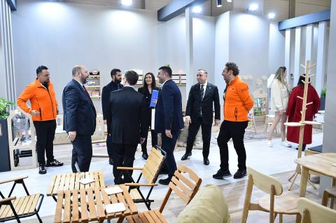 2025 İİFF'ye TÜYAP'ta Katılan Firmalarımızı Ziyaret Ettik 